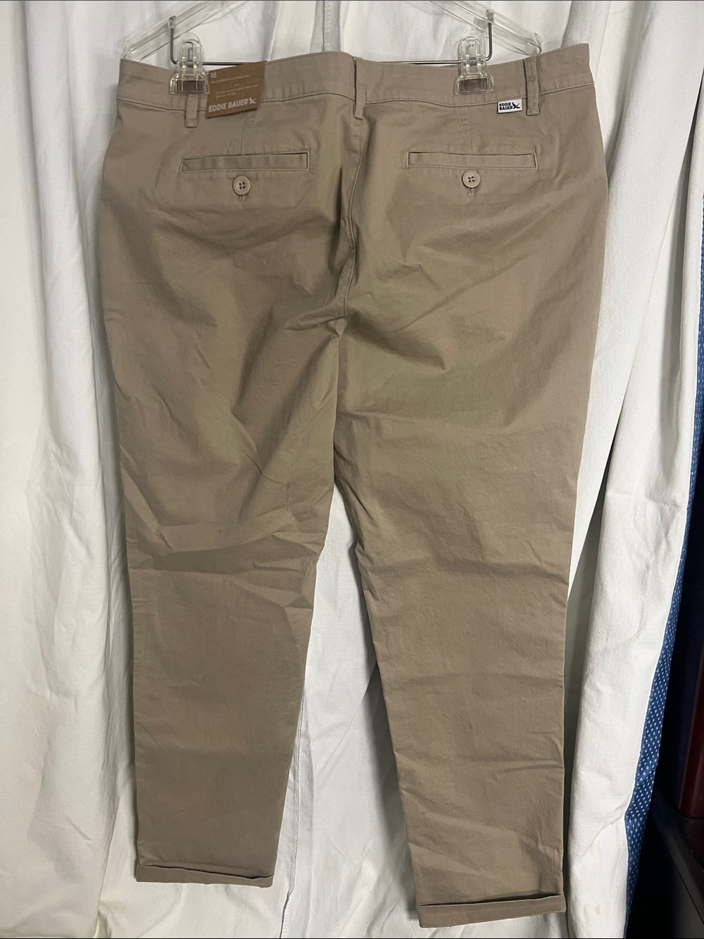 Eddie Bauer NWT size 16 Womens Relaxed Fit Tan Chino Pants